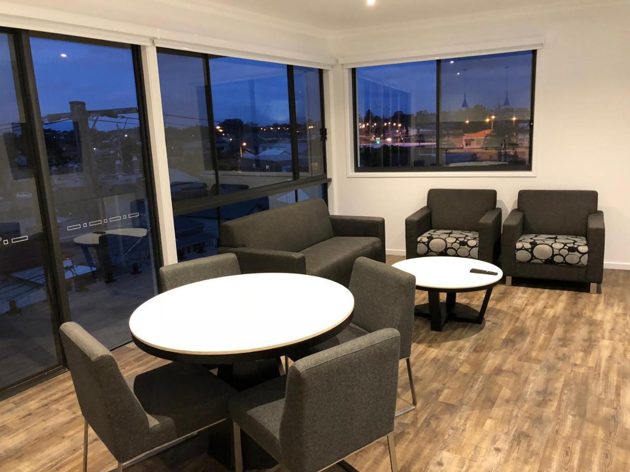 Nouveau On Young Newcastle Extérieur photo